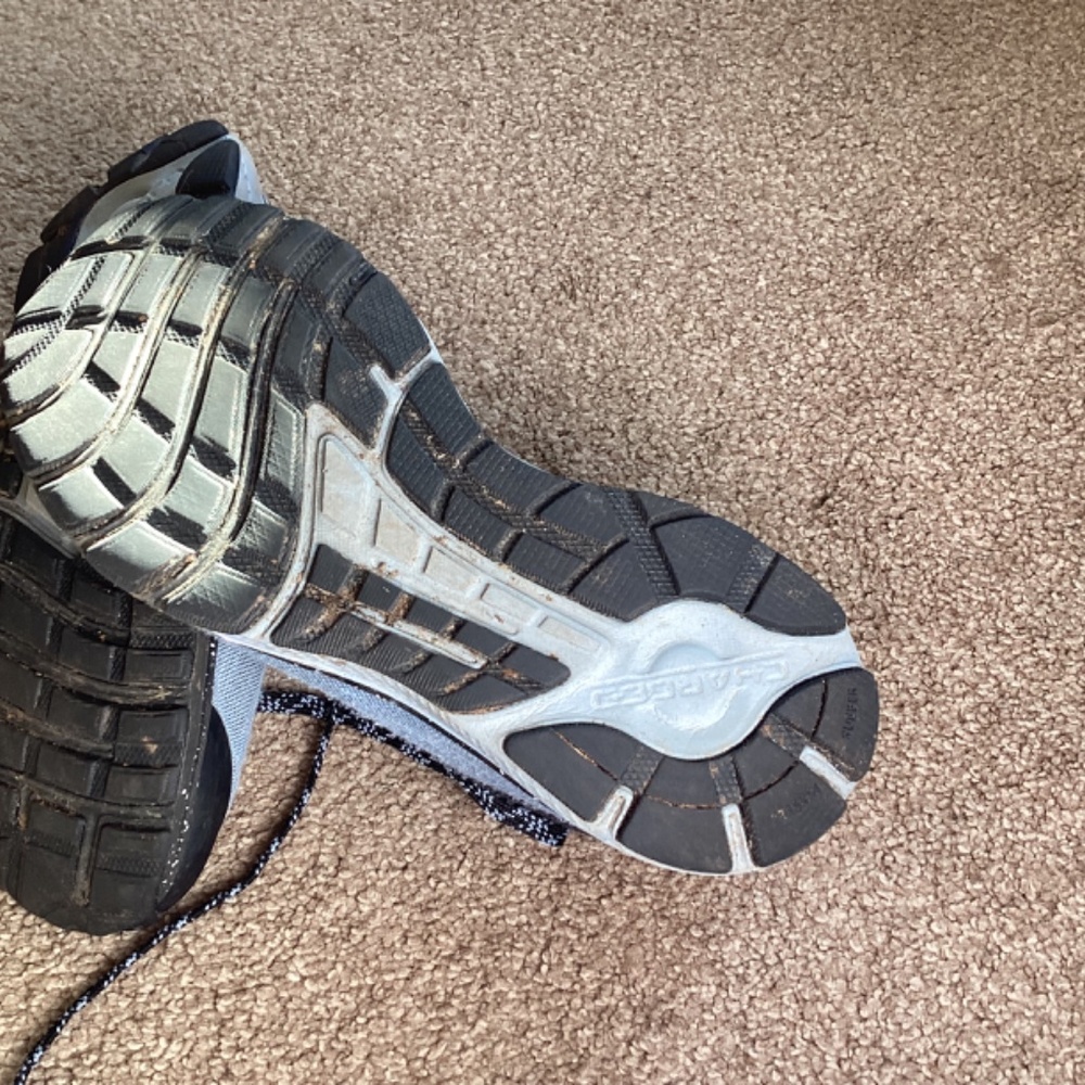 Shoes - Picture 2 of 3